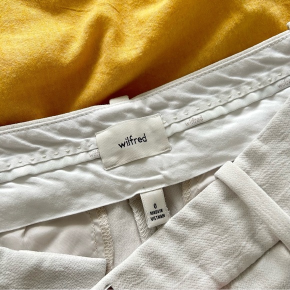 white effortless pants aritzia - Picture 3 of 4